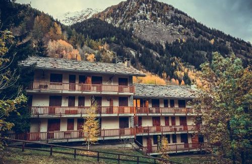 Verrand Apartamento | Appartamento in stile alpino a Courmayeur