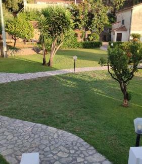 Fiumicello Santa Venere Apartamento | Appartamento in Villa Venezuela piano Terra