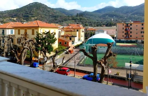 Levanto Apartamento | Appartamento in Villa