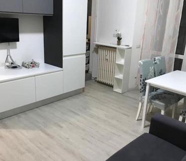 Morivione Apartamento | Appartamento in zona Bocconi