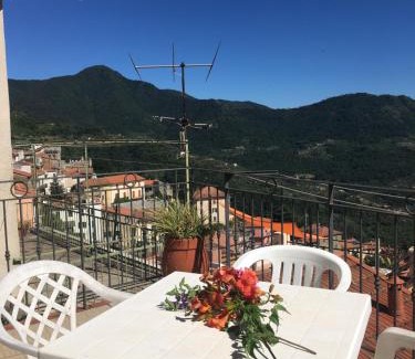 Perinaldo Apartamento | Appartamento Madame Carla