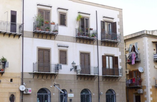 Castellammare Vucciria Apartamento | Appartamento Moderno Alla Cala by Wonderful Italy