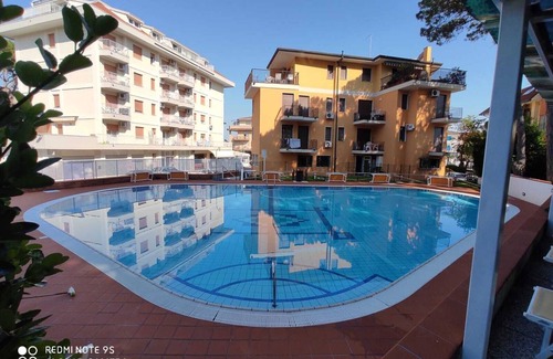 Eraclea Mare Apartamento | Appartamento n. 10 Condominio Elite con Piscina Wi-fi