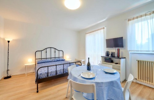 Fiumelatte Apartamento | Appartamento Pinus Varenna