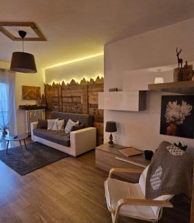 Cavalese Apartamento | Appartamento "Roby" in centro Cavalese