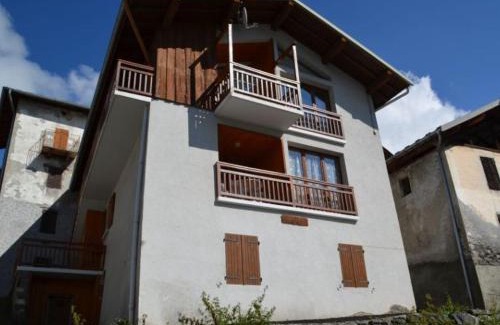 Saint-Martin-de-Belleville Apartamento | Appartement Confortable 85m² pour 6 Pers. avec Terrasse, à 300m des Pistes à St Martin de Belleville - FR-1-452-382