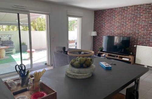 Saint-Jacques-de-la-Lande Apartamento | Appartement avec terrasse proche de Rennes