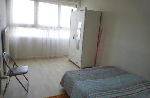 Saint-Etienne-du-Rouvray Apartamento | Appartement lumineux proche de Rouen et Paris