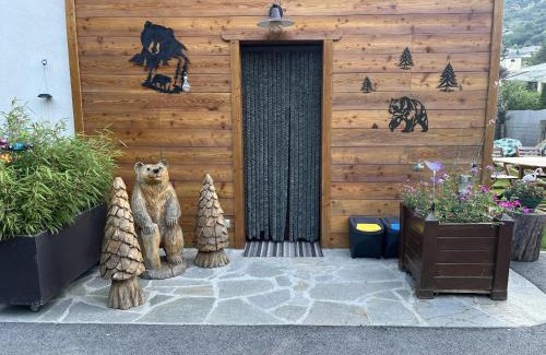 LʼArgentiere-la-Bessee Apartamento | Appartement spacieux à L'Argentière-la-Bessée, terrasse et jardin