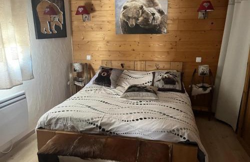 LʼArgentiere-la-Bessee Apartamento | Appartement spacieux à L'Argentière-la-Bessée, terrasse et jardin