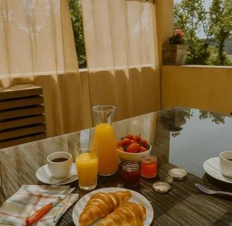St.-Remy-de-Provence Apartamento | Appartement 3 Chambres, terrasse privée, piscine, parking