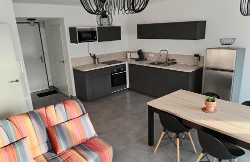 Langrune-sur-Mer Apartamento | Appartement à 50 m de la mer, idéal famille