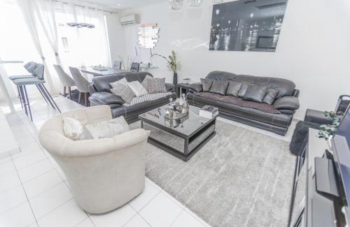 Pointe-Noire Apartamento | Appartement à 700m gare centrale/plage