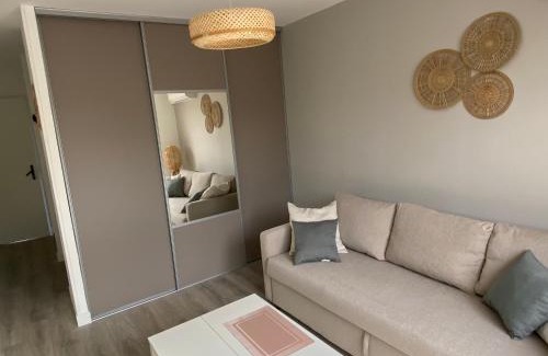 Villenave-d'Ornon Apartamento | Appartement à Villenave d'Ornon avec jardin fraîchement rénové