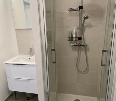 Villenave-d'Ornon Apartamento | Appartement à Villenave d'Ornon avec jardin fraîchement rénové
