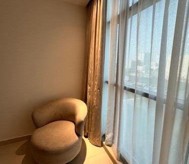 Ajman Apartamento | Appartement 1BR de 2024 avec piscine et salle de sport