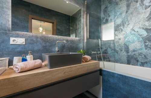 Eze Apartamento | Appartement 1st floor of the villa 200M from the beach