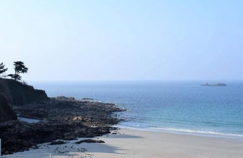 Perros-Guirec Apartamento | Appartement 2 chambres avec vue sur mer et parking à Perros-Guirec - FR-1-368-154