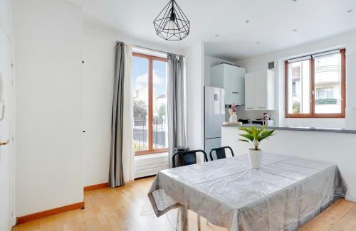 Asnieres-sur-Seine Apartamento | appartement 2 chambres dans une belle maison à proximité de paris
