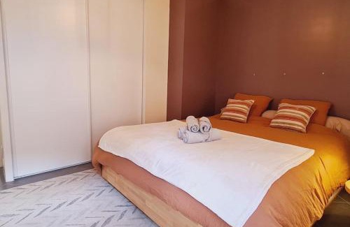 Neauphle-le-Chateau Apartamento | Appartement 2 pièces centre ville avec parking