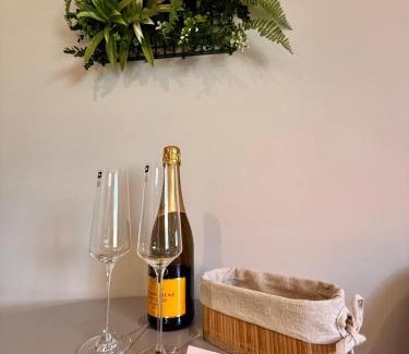 Thiede Apartamento | Appartement 2 - Gemütliche Wohnung mit Küchenzeile, Bad und großer Terrasse