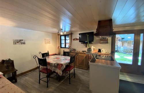 Les Prodains Apartamento | Appartement 2 pièces, 5 min du téléphérique Avoriaz, navette gratuite, parking, jardin, services inclus - FR-1-754-41