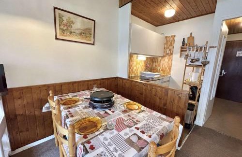 Le Planellet Apartamento | Appartement 2 pièces+alcôve, 4 couchages, parking, Megève - FR-1-597-27
