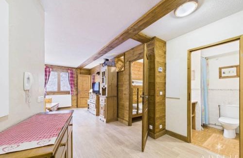 La Rosiere Apartamento | Appartement 2 pièces cabine - Centre station, Wifi gratuit, proche remontées mécaniques et garderie - FR-1-398-507