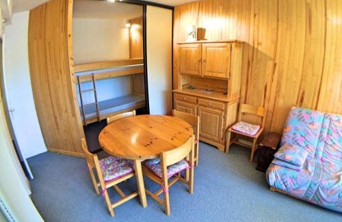 Les Claux Apartamento | Appartement 2 Pièces, Cabine, 40m², 4 Couchages, Proche Pistes et Commerces, Vars Les Claux - FR-1-330B-63
