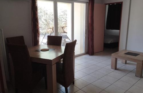 Signes Apartamento | Appartement 2 Pièces Le Domaine de Manon