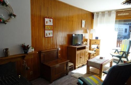 Les Gets Apartamento | Appartement 2P 4 Pers, Terrasse Sud, Proche Commerces et Télécabines, Parking à 50m - Les Gets - FR-1-802-68