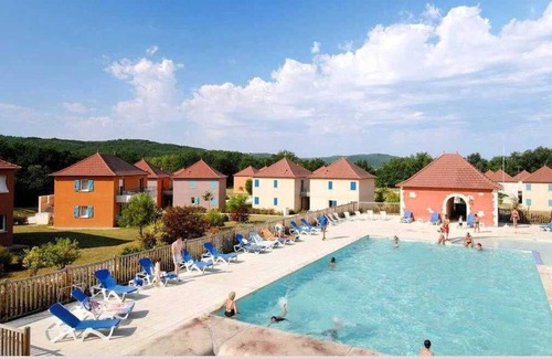 Prayssac Apartamento | Appartement 3 étoiles - Piscine - eega0c