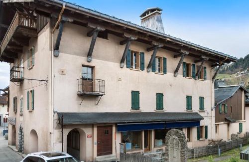 Megeve Apartamento | Appartement 3 Ch. Rénové, Centre de Megève, Balcon, Cheminée, Parking, 3 min Télécabine Chamois - FR-1-453-178