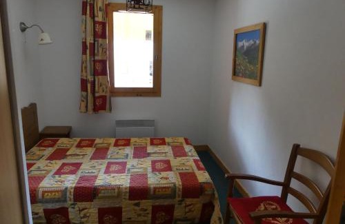 Valloire Apartamento | Appartement 3 pièces 6 personnes, 3* - Valloire, près des pistes, balcon, piscine et parking inclus - FR-1-263-271