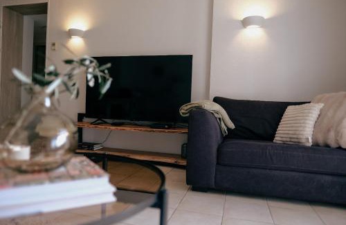 Callian Apartamento | Appartement 3 pièces Climatisé dans une Résidence avec Piscine