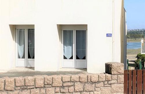 Tregastel Apartamento | Appartement 3* rénové, 1 chambre, WIFI, à 200m plage de Trégastel, centre, vélos électriques offerts - FR-1-368-229