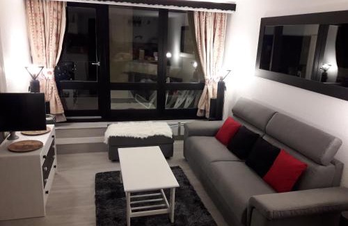 Isola Apartamento | Appartement 4/6 pers plein sud. Front de neige