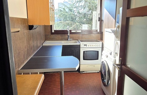 Romainville Apartamento | Appartement 45 M2 à 300m du Métro Avec Large Balcon et Très Grande TV 75 Pouces