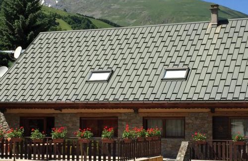 Valloire Apartamento | Appartement 5* avec cheminée, sauna et jacuzzi, proche remontées et centre – 6 pers - FR-1-263-153