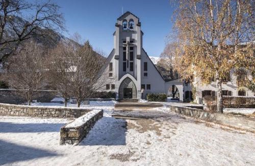 Saint-Lary-Soulan Apartamento | Appartement 6 pers, centre St-Lary, 2 ch + cabine, garage, balcon, et ascenseur - FR-1-296-361