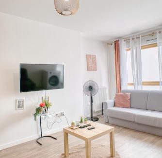 Aubervilliers Apartamento | Appartement agréable Parking inclus