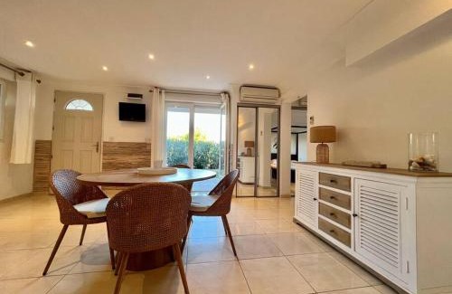 Ensues-la-Redonne Apartamento | Appartement "Anthénors" - Domaine Ciel et Mer