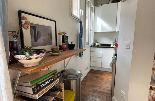 Quartier de la Goutte-d'Or Apartamento | Appartement Arty et Confortable, au Pied de Montmartre
