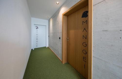 Alpendorf Apartamento | Appartement Schwarz