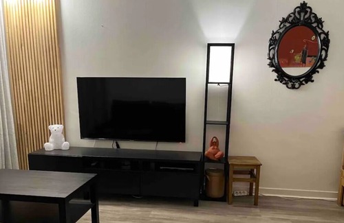 Bourges Apartamento | Appartement au Centre-ville, Proche Marais