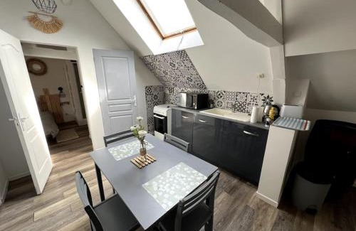 Gien Apartamento | Appartement avec cour