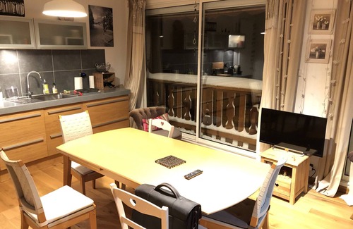 Laveissiere Apartamento | Appartement avec piscine - 6 personnes
