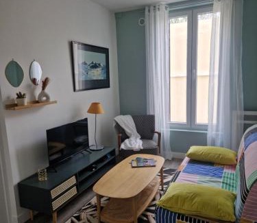 Saint-Denis Apartamento | Appartement Bella