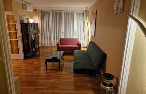 Le Plessis-Robinson Apartamento | Appartement cosy climatisé