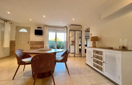 Ensues-la-Redonne Apartamento | Appartement "Calanques" - Domaine Ciel et Mer
